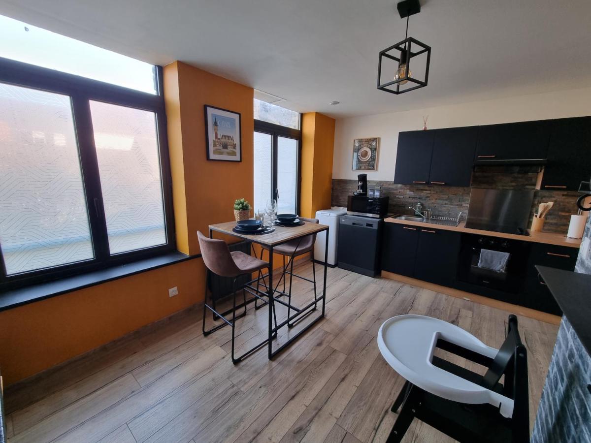 Comme Un Air De Chez Soi Apartment Calais Luaran gambar