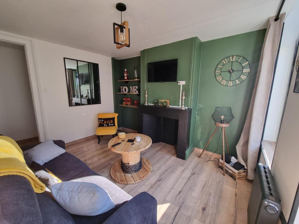 Comme Un Air De Chez Soi Apartment Calais Luaran gambar